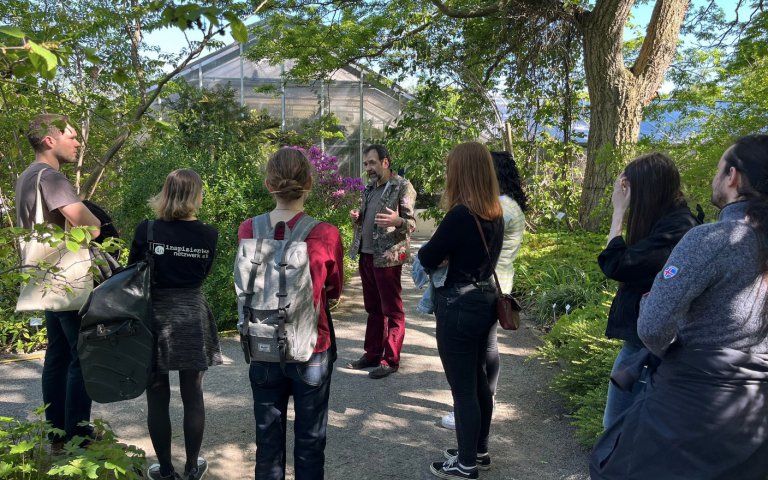 Exkursion in den botanischen Garten