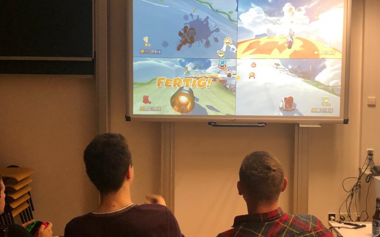 Gesellschafts-Abend für Bachelor-Studierende