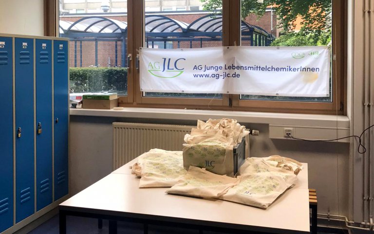 Begrüßung der neuen Viertis am Institut