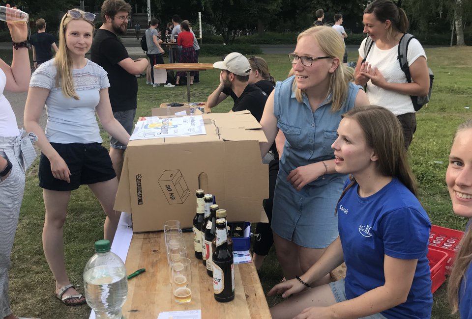 Die AG JLC Münster auf dem Sommerfest der Chemie