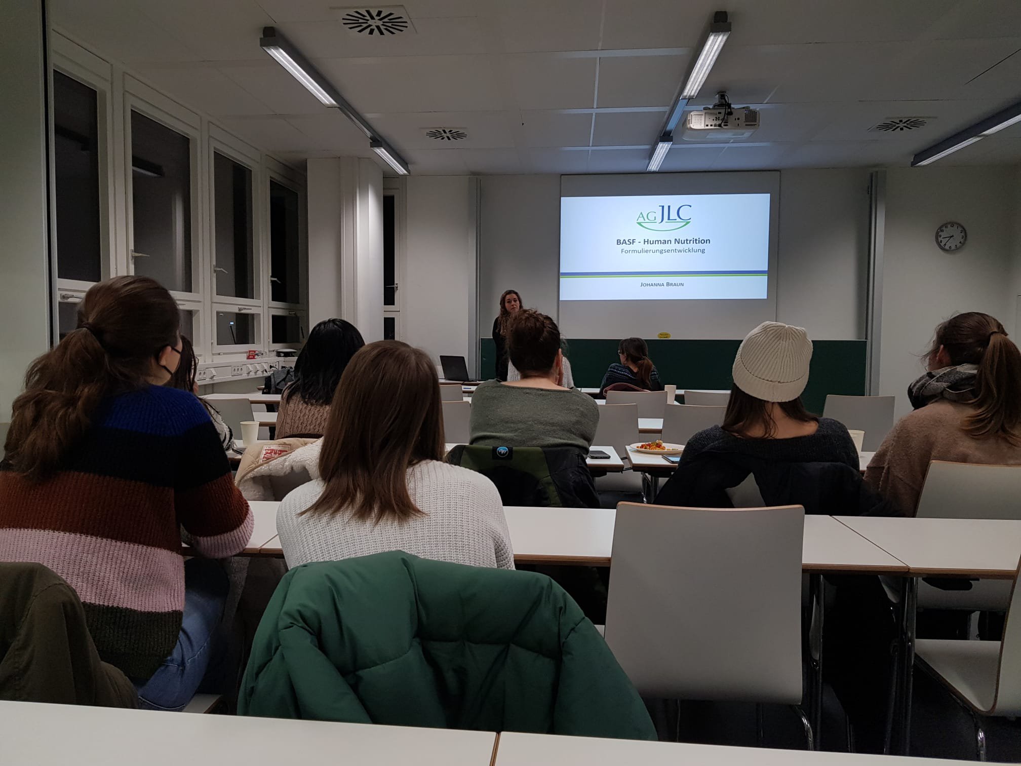 Infoabend über Praktika und Auslandaufenthalte